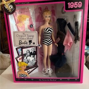 😍Barbie Original Teenage Fashion Model Doll NEW
